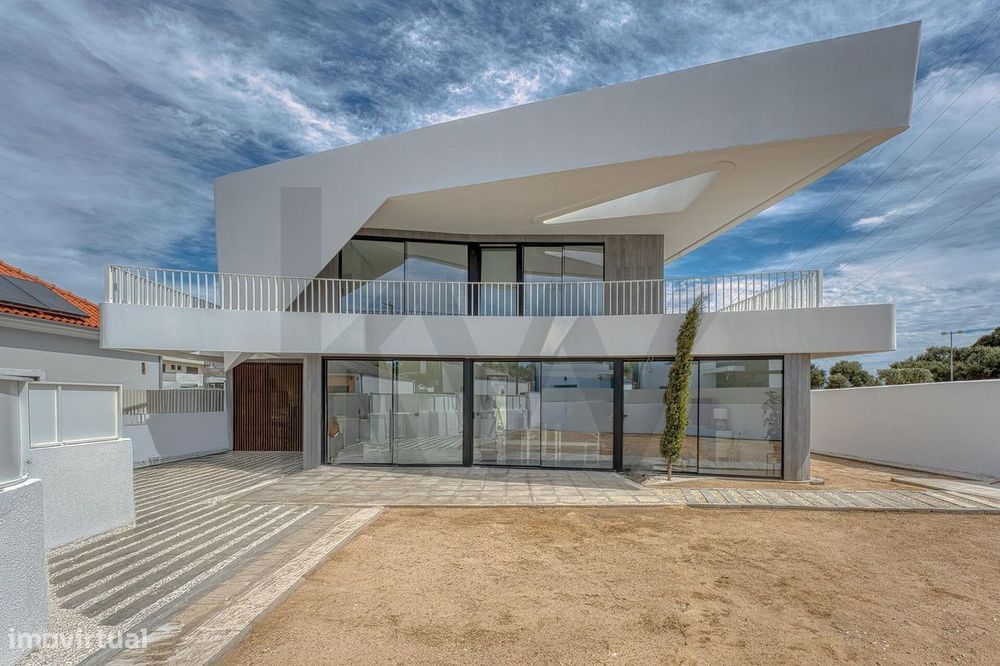 Moradia T3+1 - Palmela - junto St Peters School