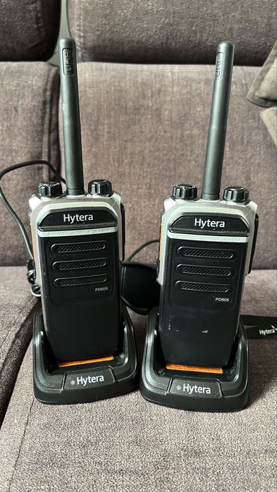 Rodiotelefon cyfrowy DMR hytera pd605