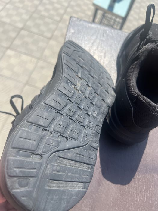 adidas 42, оригінал cloudfoam 26,5 стелька