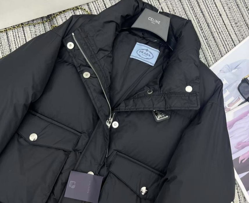 Пуховик куртка черевики Prada celine