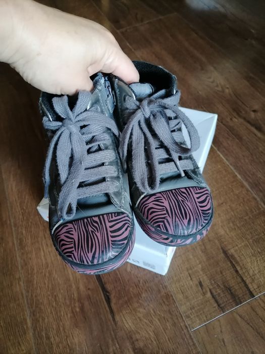 Демі ботінки хайтопи geox 26 р