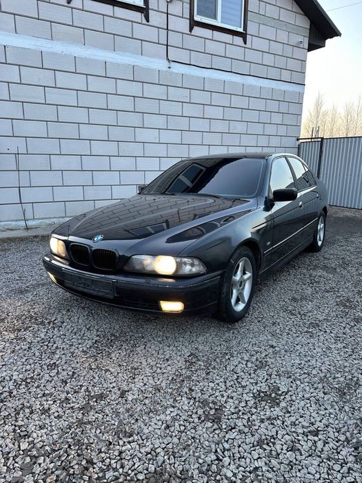 Продам BMW E39 дорест