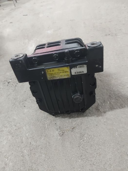 Продам редуктор хюндай сантафе
