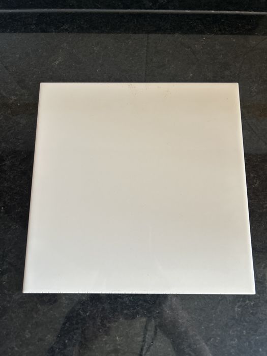 Azulejos brancos 20x20