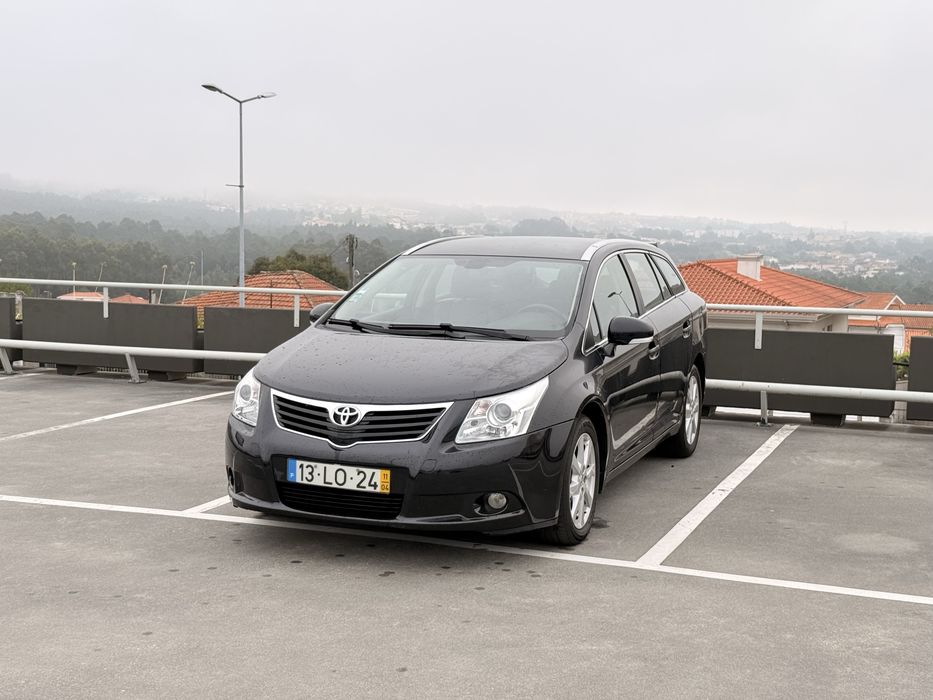 Toyota Avensis 2011