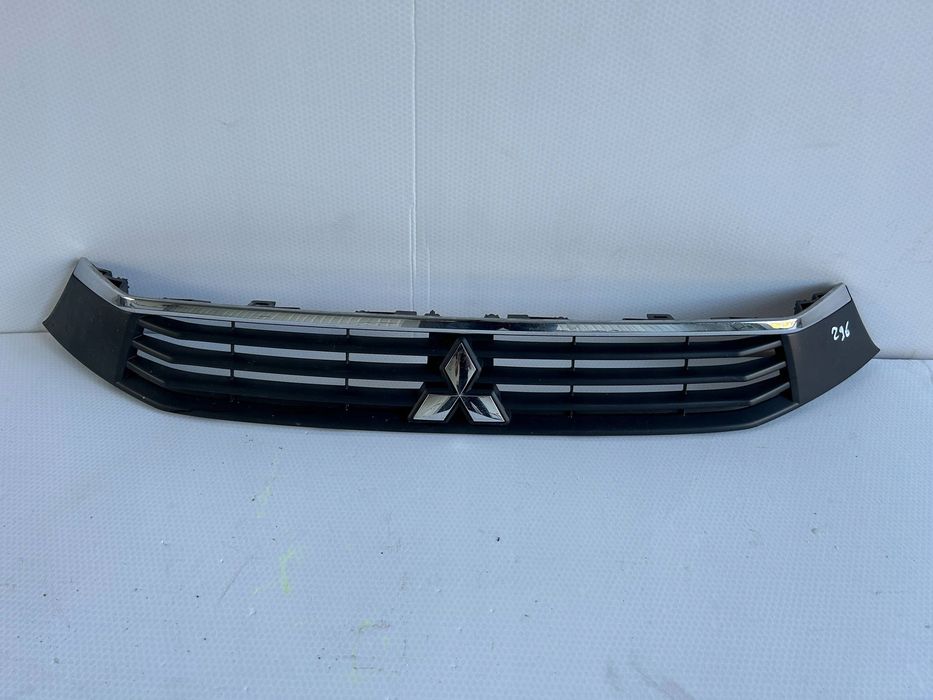 Grill przedni Przód Mitsubishi ASX