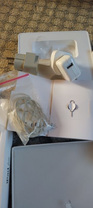 Планшет  Ipad Air 1gb/16gb