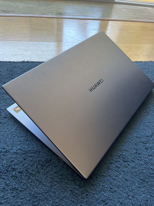 Huawei Matebook 14