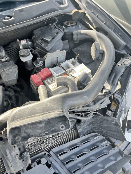 Nissan Qashqai J10 2.0 benzyna 2008 – cały samochód na części, po kolizji