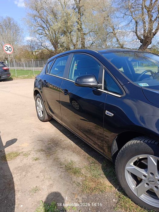Opel Astra J 1,7 diesel 2010