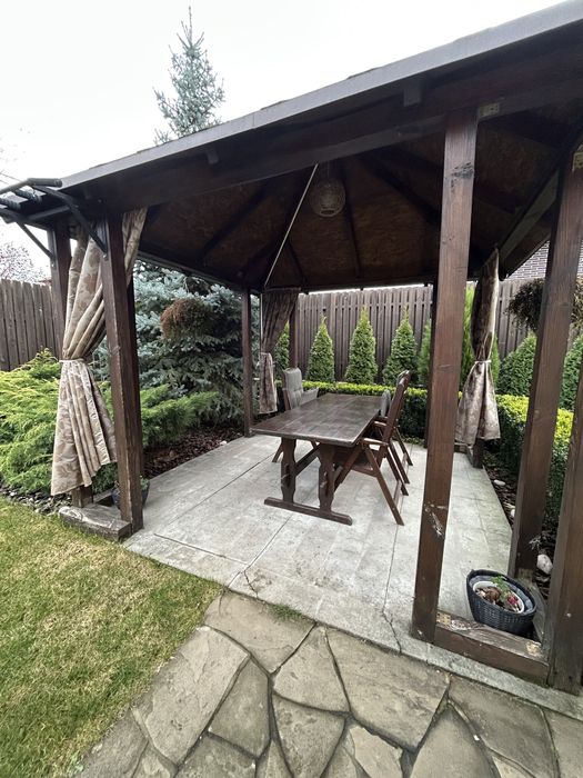 Будинок з ремонтом у Бучі.Гараж+альтанка. 6 соток