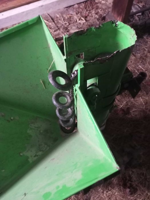 Картоплесажалка до мотоблока