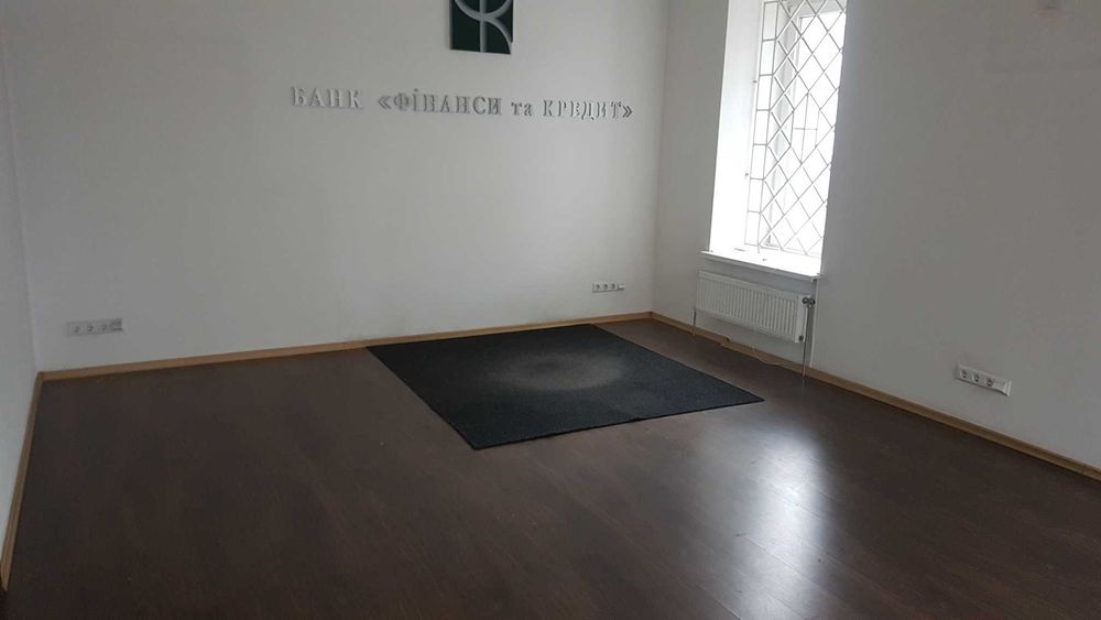 Продажа отдельно стоящего помещения. Центр города. Без комісії.