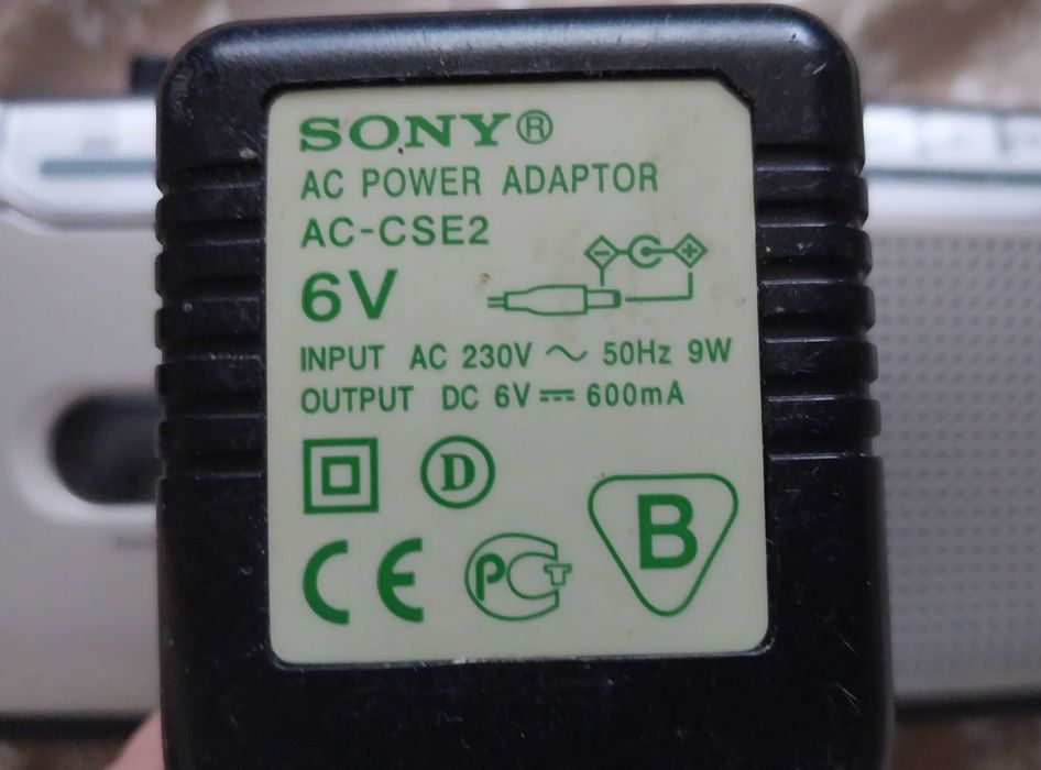 Радіокасетний магнітофон AIWA-Sony RM-P306.