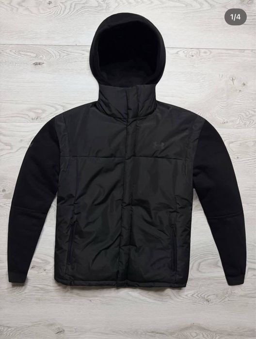 Продам куртку Under Armour