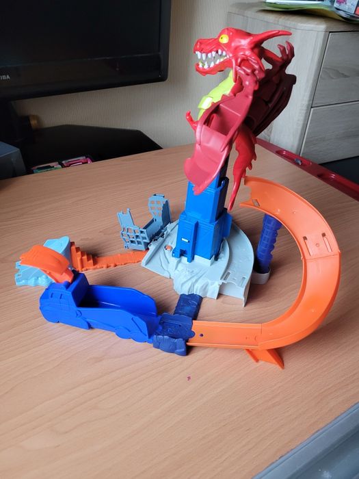 Трек Хот Вілс Hot Wheels