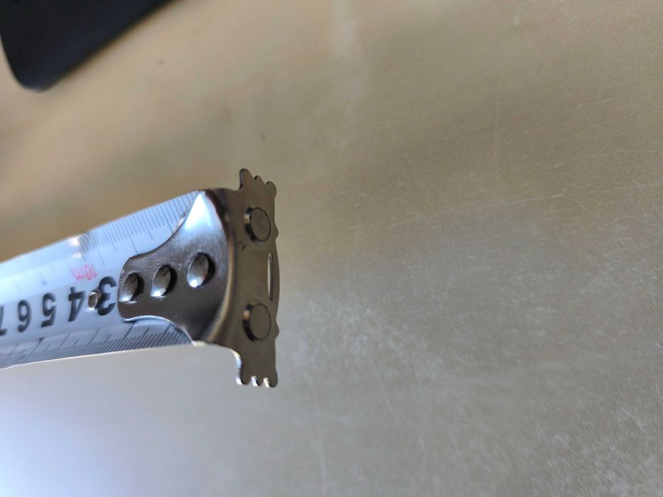 Miarka profesjonalisty zwijana 10 m x 25 mm