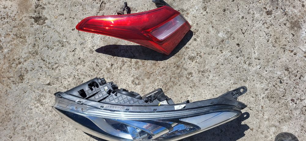 . Hyundai i 30  2   Lampa Przód  Lewa