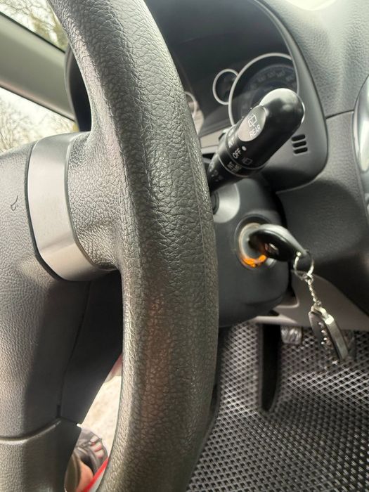 Продам автомобіль suzuki sx4