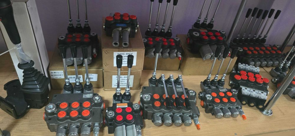 Гідророзподільник болгарський Р40 Р80 Р120 з плаваючим положеням