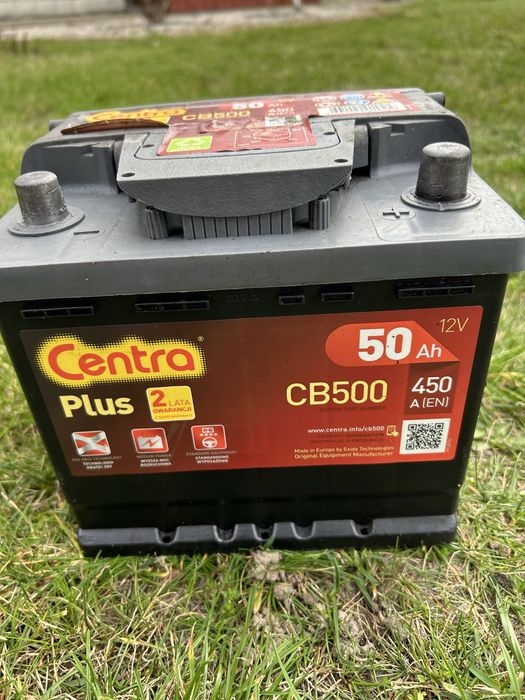 Akumulator samochodowy  12v