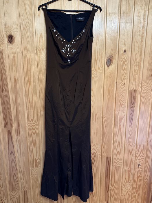 Вечірні випускні плаття