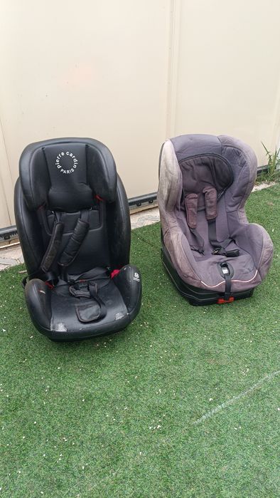 Cadeiras auto usadas, em estado satisfatório. 40€ as duas, 25€ em separado.