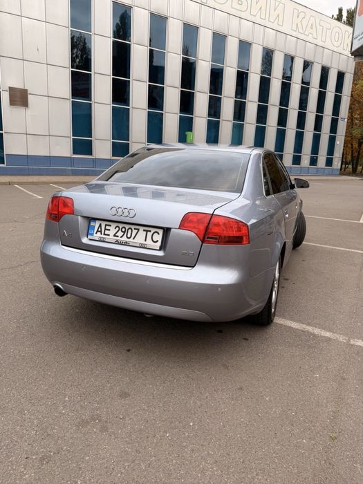 Продам Audi A4B7 2005 год 2.0 ALT