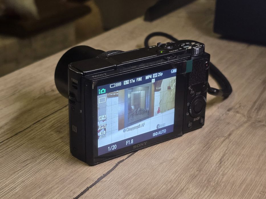 sony rx100 v - купити цифрові фотокамери - Ціна на OLX.ua