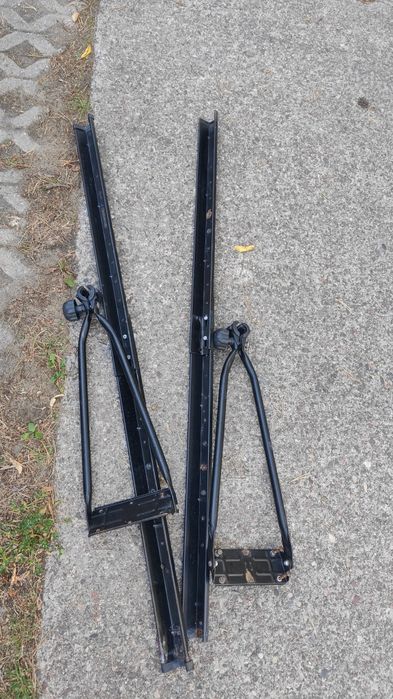 Bagażniki rowerowe prawie kompletne