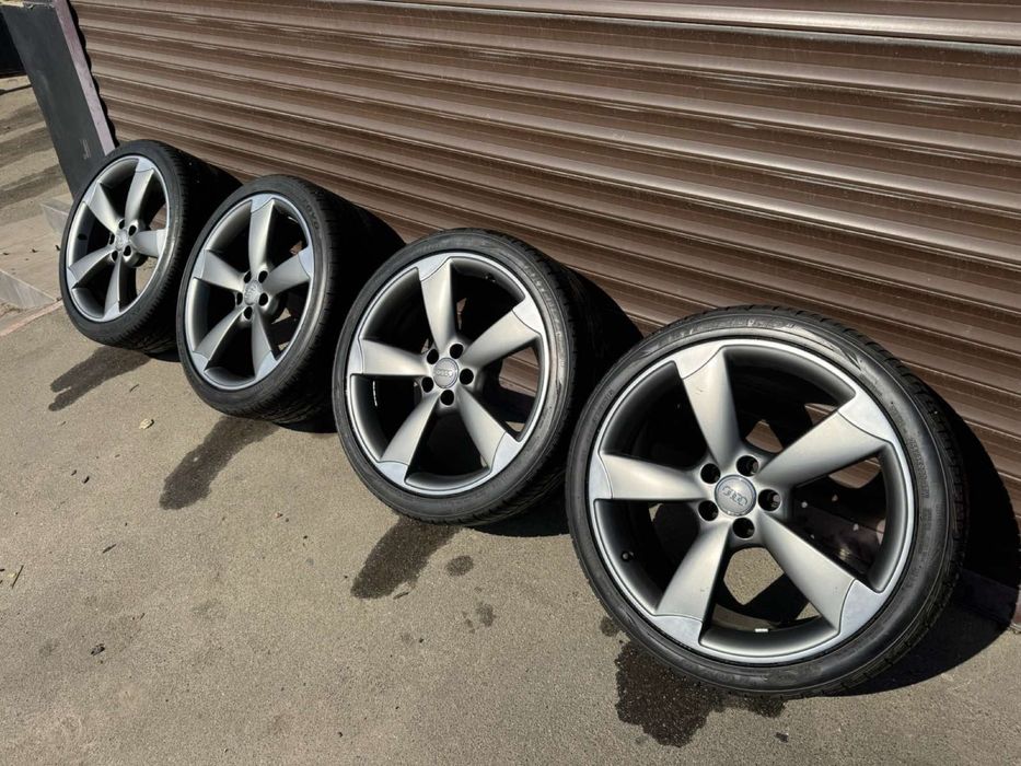 Комплект колёс Audi + резина Toyo 255/35/20 2021г