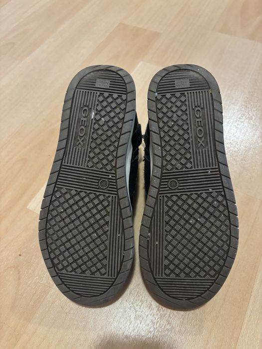 Боти  Geox на підлітка 36 розмір