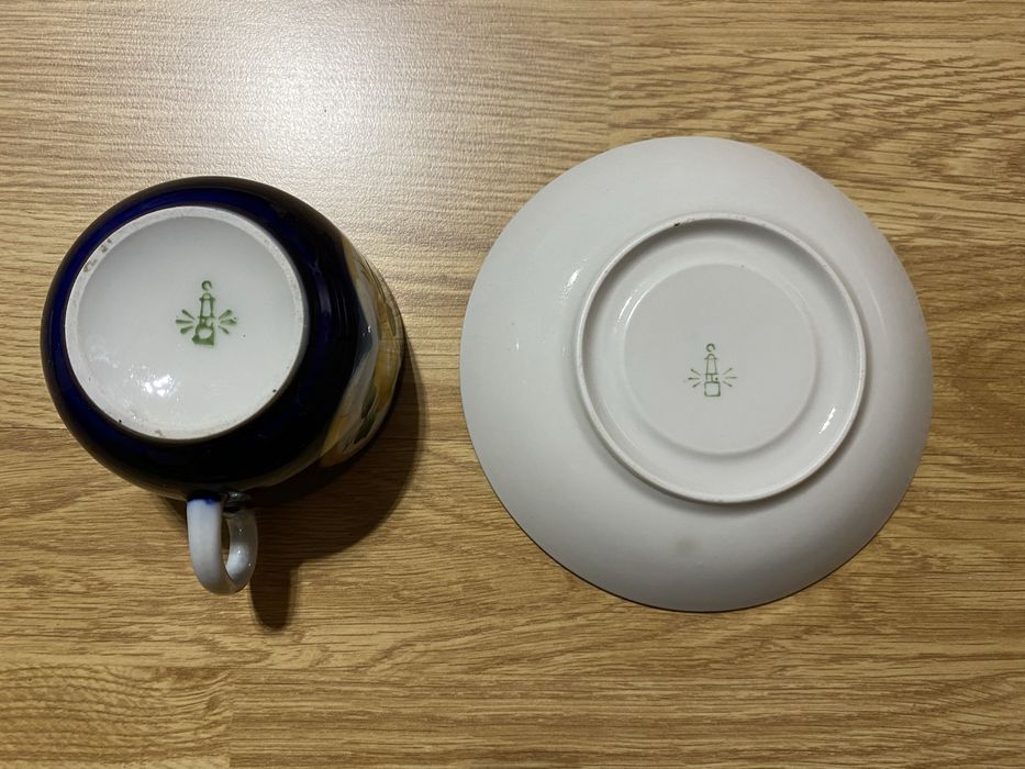 Чашка с блюдцем синяя