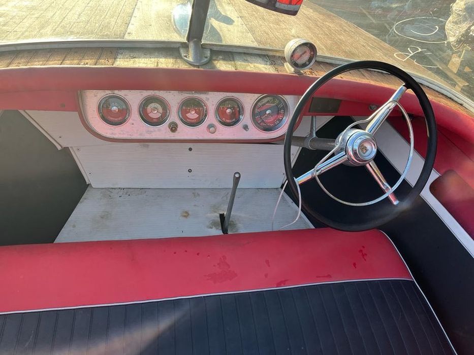 Łódź motorowa drewniana Chris craft 1959r 2000sztuk