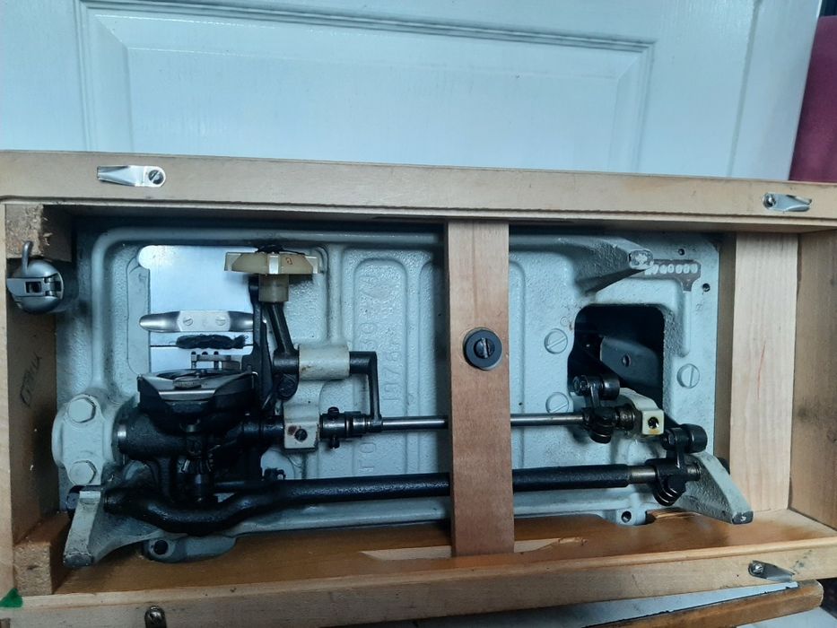 Швейна машинка Мальва , радянського виробництва