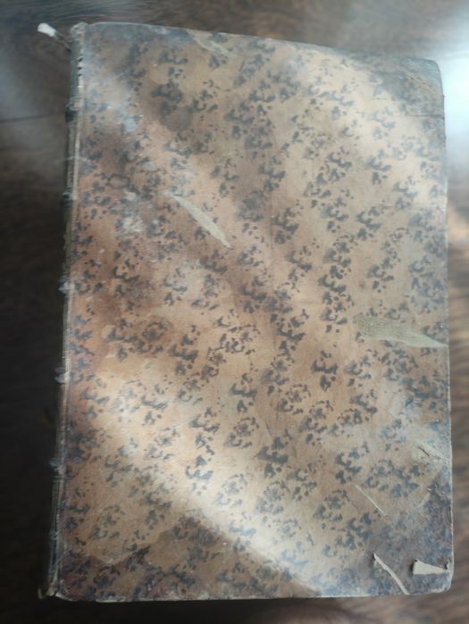 Vendo livro publicado em 1746