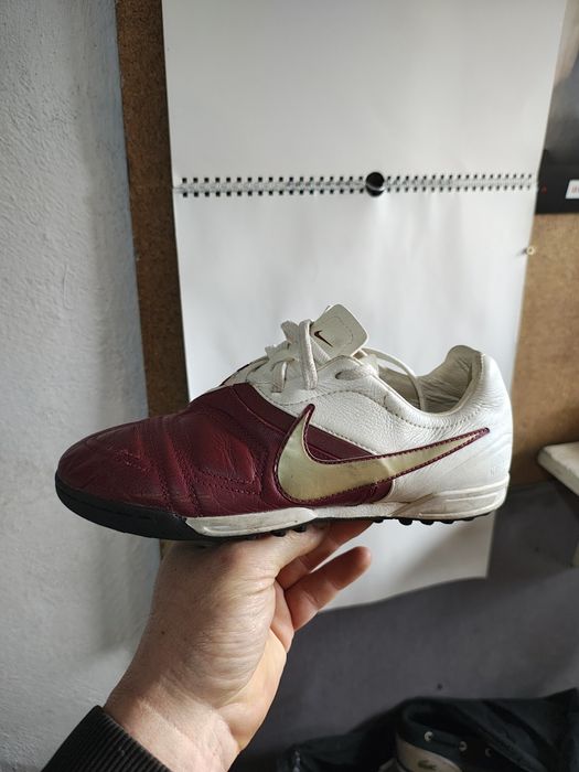 Turfy profesjonalne Nike CR360. Rozmiar 35.5 wkładka 22.5cm