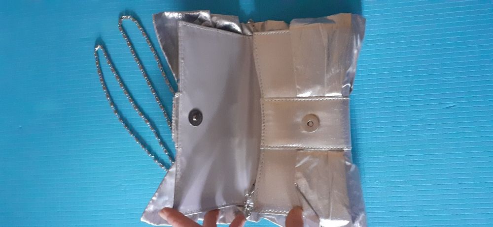 Клач сумка сумочка для невесты выпускницы вечерняя