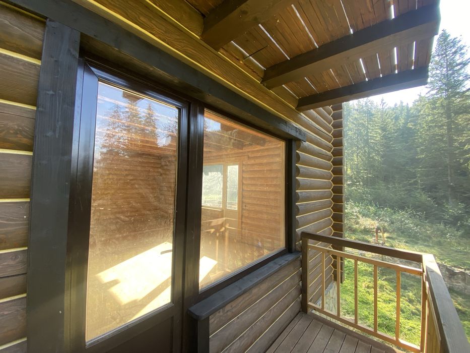 КОТЕДЖ (будинок) у Верховині