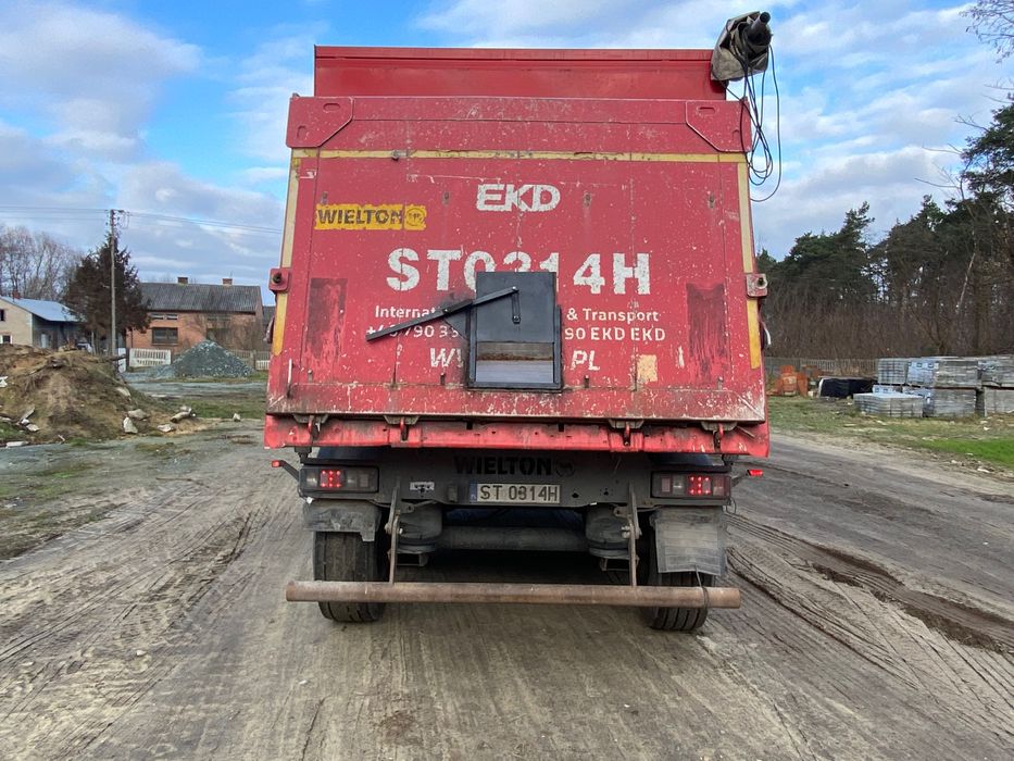 Naczepa Wielton z nadstawkami do zboża/buraków