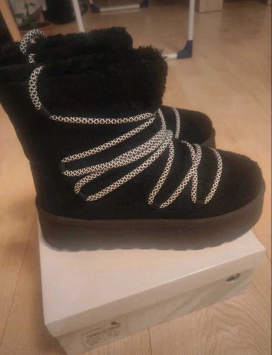 Czarne śniegowce 38