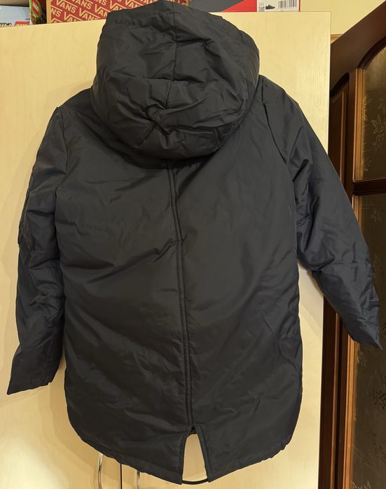 Зимова куртка Anernuo 140-146