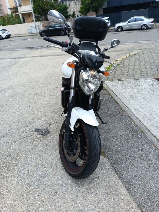 Yamaha fz6-n  s2