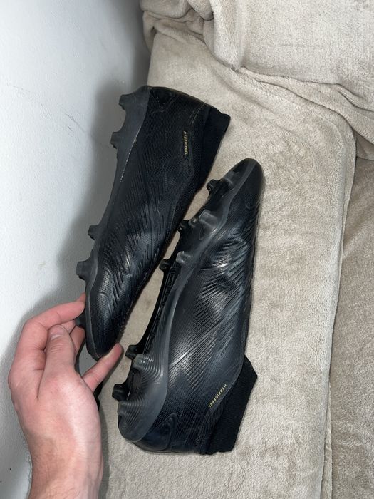 Buty piłkarskie korki adidas Predator League Laceless FG