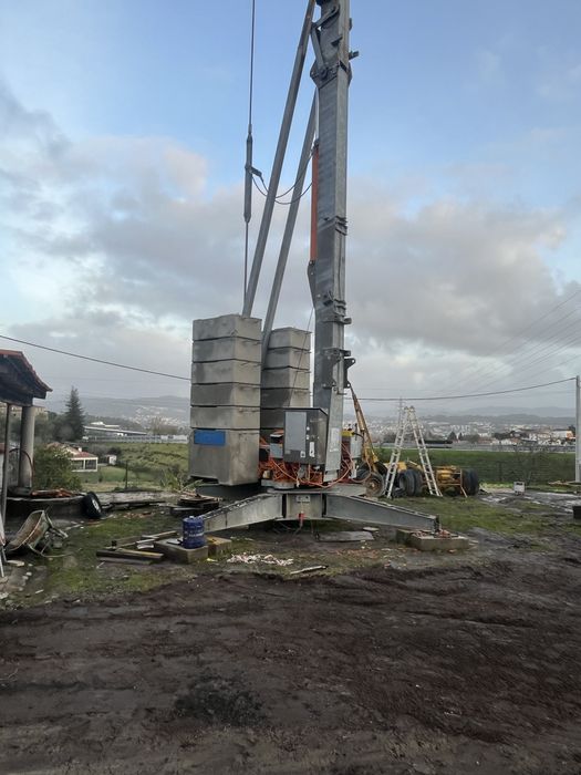 Grua automontante Eurogrue 28m