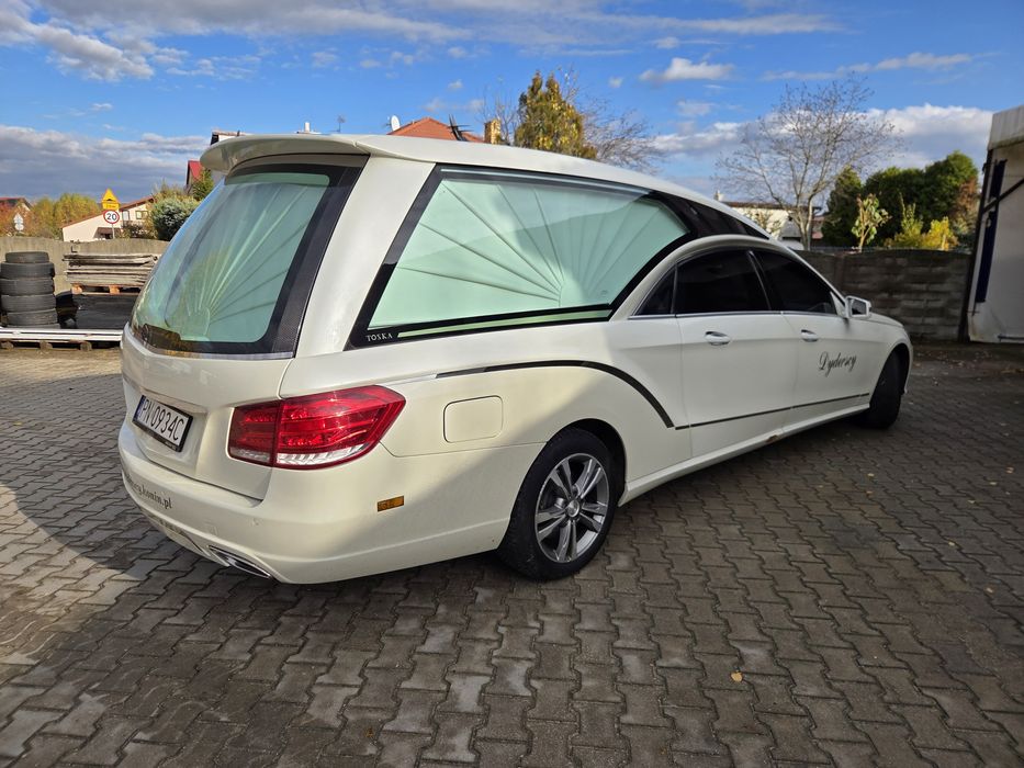 Karawan Pogrzebowy Mercedes W212 , Oryginał Pilato !!!