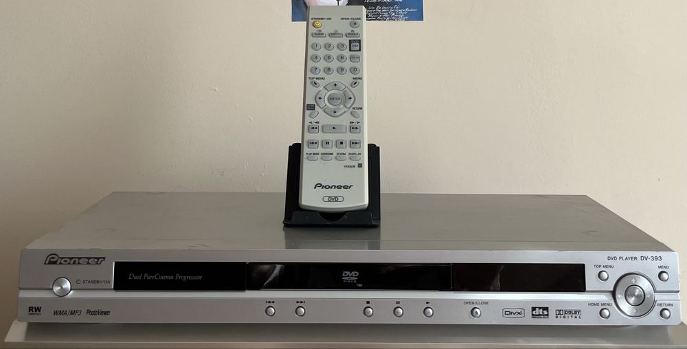 Продам DVD-програвач Pioneer DV-393  Продам якісний DVD-програвач Pioneer DV-393