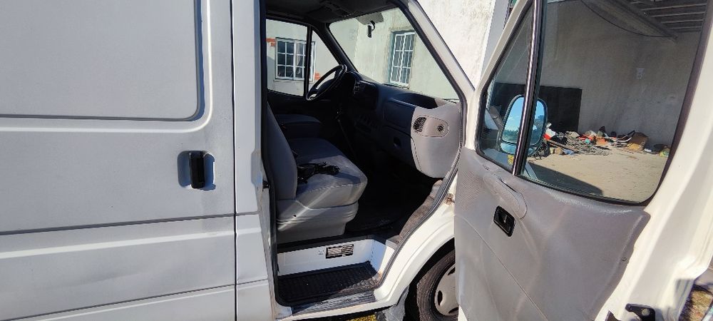 Ford Transit Top line