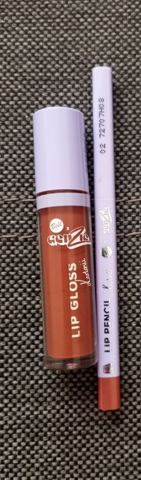 Lip set kartonii genzie