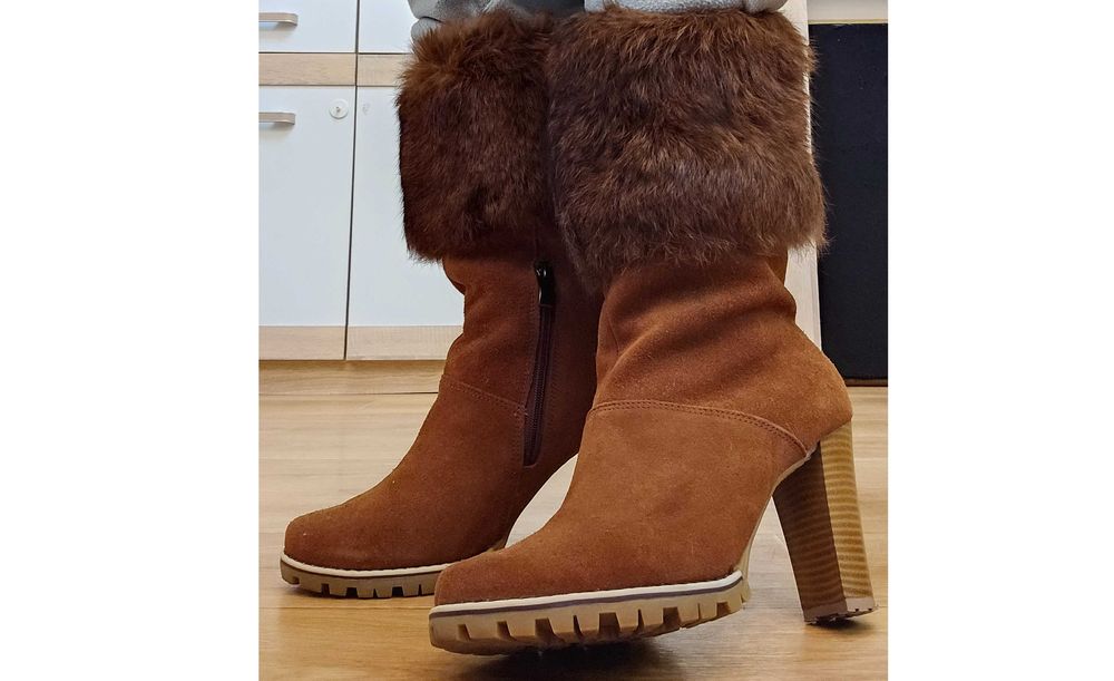 чоботи замшеві жіночі р.40